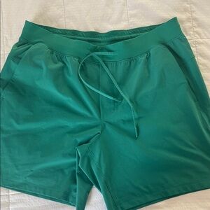 Lululemon Athletica Green Men's Athletic Shorts
